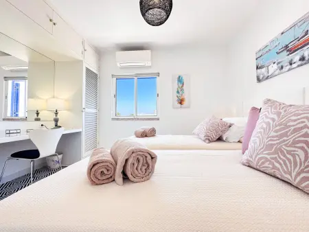 Appartement de Luxe à Albufeira avec Piscine et Terrasse - Photo 3
