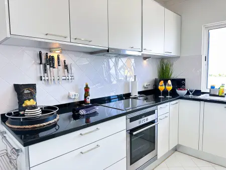 Appartement de Luxe à Albufeira avec Piscine et Terrasse - Photo 11