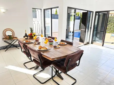 Villa moderne et relaxante à Vilamoura, Villa 6 personnes à Quarteira Vilamoura - Photo 3