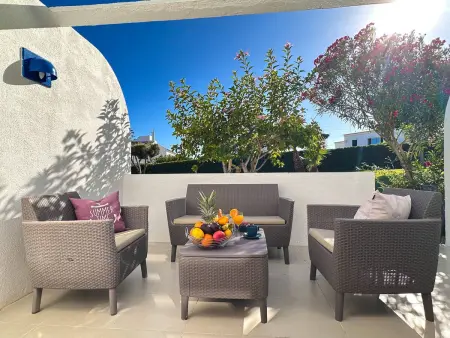 Maison de ville confortable à Albufeira avec parking et climatisation - Photo 9