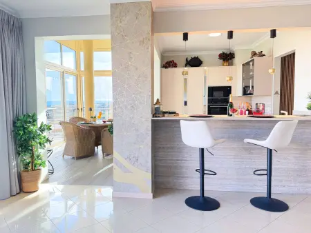 Penthouse luxueux avec vue sur mer, piscine et parking à Albufeira - Photo 2