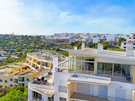 Penthouse luxueux avec vue sur mer, piscine et parking à Albufeira - Photo 9