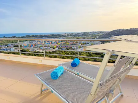 Penthouse luxueux avec vue sur mer, piscine et parking à Albufeira - Photo 33