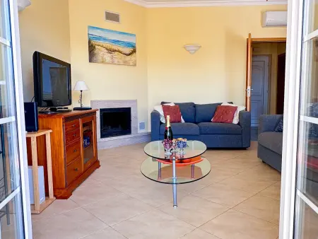 Maison de ville à Albufeira avec piscine partagée et climatisation - Photo 13