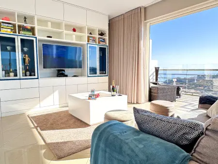 Penthouse avec Vues Océan, Piscines et Sécurité à Albufeira - Photo 2