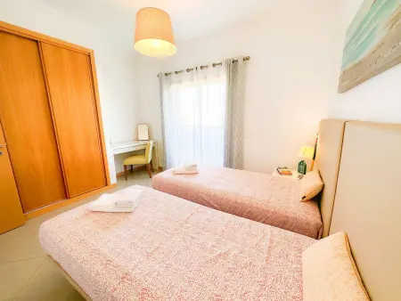 Superbe appartement à Albufeira avec balcon privé - Photo 14