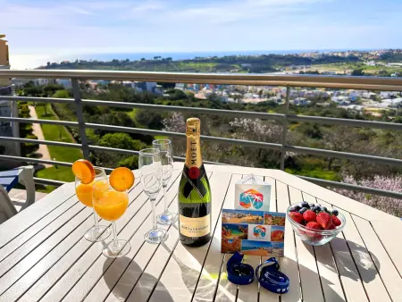 Superbe appartement à Albufeira avec balcon privé - Photo 23
