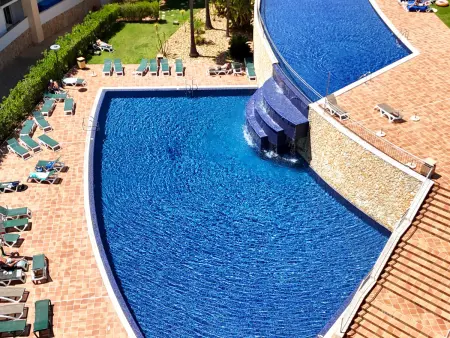Charmant appartement à Albufeira avec balcon et piscine communautaire - Photo 4