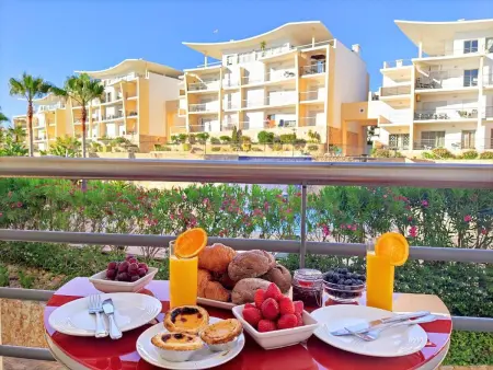 Charmant appartement à Albufeira avec balcon et piscine communautaire - Photo 28