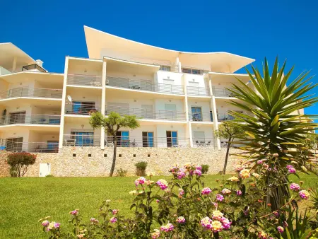 Charmant appartement à Albufeira avec balcon et piscine communautaire - Photo 35