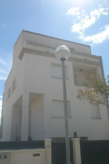 Fantastica casa  mit Terrasse, Maison 10 personnes à St Carles de la Ràpita - Photo 2