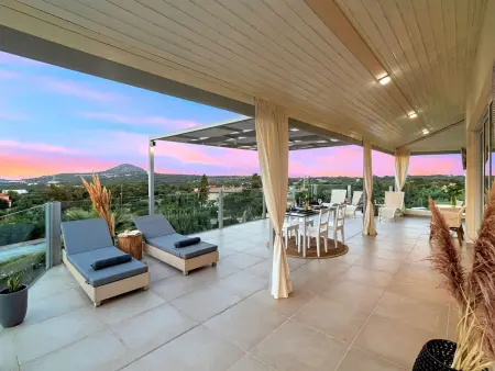 Olivengrüne Villa mit privatem beheiztem Pool, Maison 8 personnes à Agios Nikolaos (Crete) - Photo 3