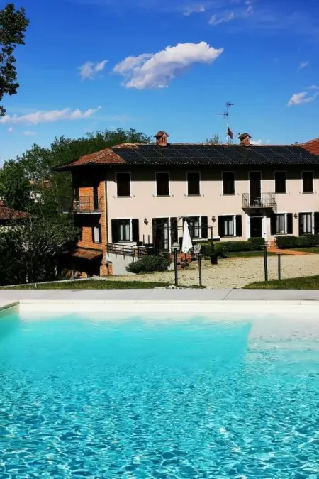 in Azzano D'asti mit Kleiner Terrasse, Maison 6 personnes à Azzano d'Asti - Photo 6