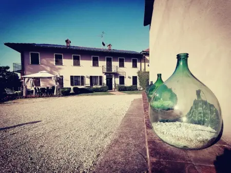 in Azzano D'asti mit Kleiner Terrasse, Maison 6 personnes à Azzano d'Asti - Photo 9