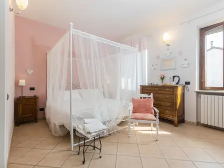 in Azzano D'asti mit Kleiner Terrasse, Maison 6 personnes à Azzano d'Asti - Photo 17