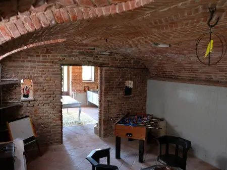 in Azzano D'asti mit Kleiner Terrasse, Maison 6 personnes à Azzano d'Asti - Photo 29