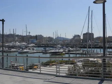 Zwei-Zimmer-Wohnung mit Panoramablick, Appartement 4 personnes à Cattolica - Photo 24