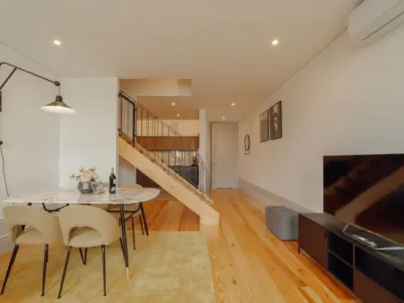 HEART OF PORTO APARTMENT E DUPLEX by VACATIONY, Appartement 6 personnes à Porto - Photo 20