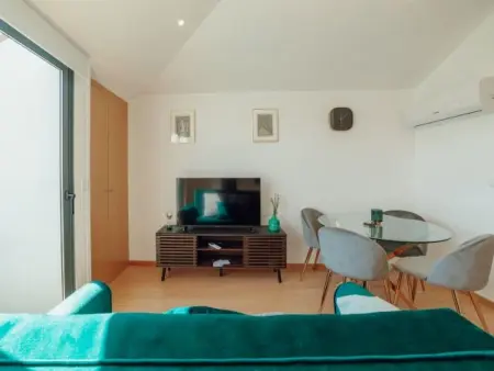 MODERN & STYLISH APARTMENT III by VACATIONY, Appartement 4 personnes à Porto - Photo 13