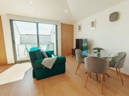 MODERN & STYLISH APARTMENT III by VACATIONY, Appartement 4 personnes à Porto - Photo 14