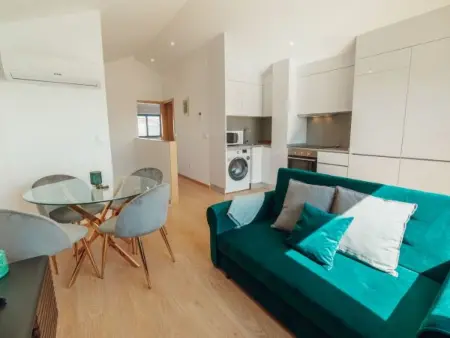MODERN & STYLISH APARTMENT III by VACATIONY, Appartement 4 personnes à Porto - Photo 18