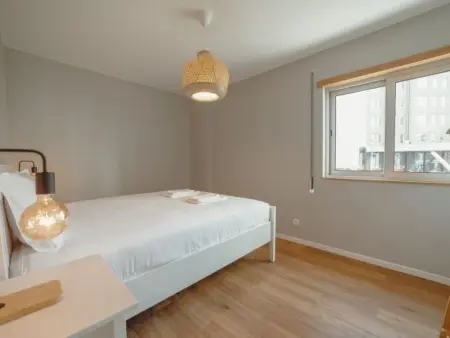 CRYSTAL PALACE GARDEN STYLISH APARTMENT, Appartement 4 personnes à Porto - Photo 3