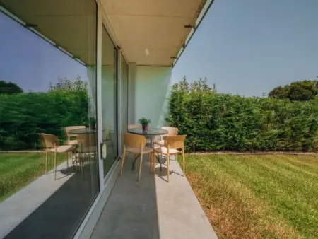 AMAZING DESIGN GARDEN with POOL by VACATIONY, Appartement 3 personnes à Porto - Photo 8