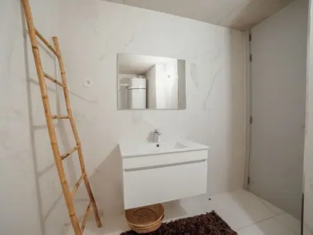 AMAZING DESIGN GARDEN with POOL by VACATIONY, Appartement 3 personnes à Porto - Photo 9