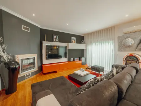 POOL & CINEMA VILLA by VACATIONY, Maison 10 personnes à Porto - Photo 3