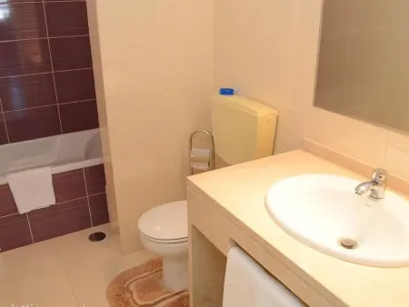 Wohnung mit Blick auf das Wasser, Appartement 4 personnes à Carvoeiro (Algarve) - Photo 12