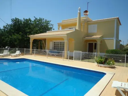 mit Blick auf das Wasser, Appartement 2 personnes à Carvoeiro (Algarve) - Photo 1