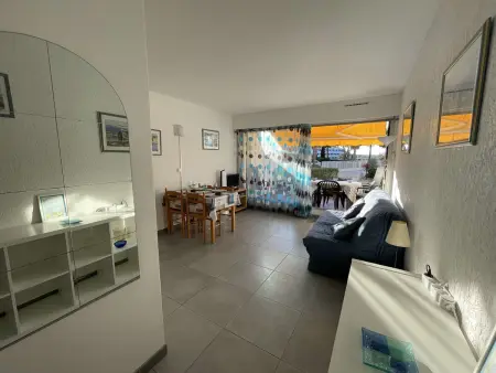 Studio cabine climatisé avec piscine, proche plage - Photo 11