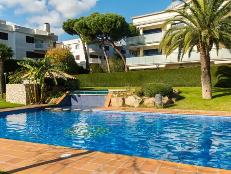 Duplex moderne avec piscine, terrasse et parking - Photo 3