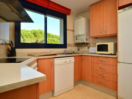 Duplex moderne avec piscine, terrasse et parking - Photo 10