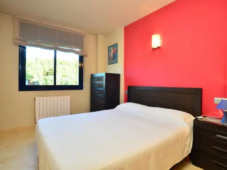 Duplex moderne avec piscine, terrasse et parking - Photo 12