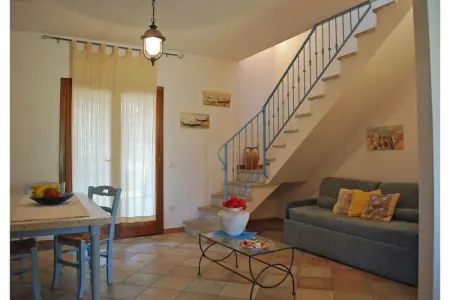 APPARTAMENTI TIFFANY APARTMENT 3 BEDROOMS - 6 PAX R6, Appartements à San Teodoro près du centre - Photo 2