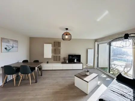 Appartement lumineux proche plage, balcon, wifi, animaux acceptés, parking sécurisé - Photo 3