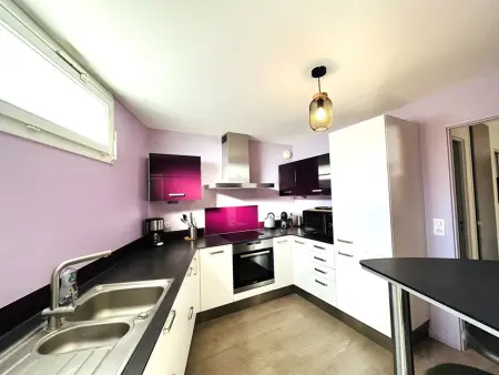 Appartement lumineux proche plage, balcon, wifi, animaux acceptés, parking sécurisé - Photo 6