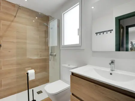 Dúplex rénové à Sa Riera, vue mer, 2 chambres - Photo 17