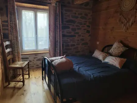 Maison charmante à Alleuze – 90 m² avec terrasse - Photo 9