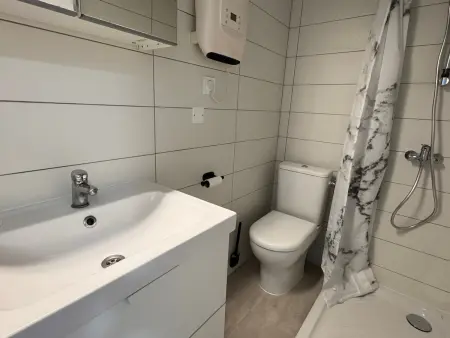 Studio calme centre-ville avec WIFI, animaux admis - Photo 5