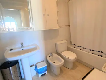 Appartement spacieux avec piscine partagée près de la plage - Photo 17