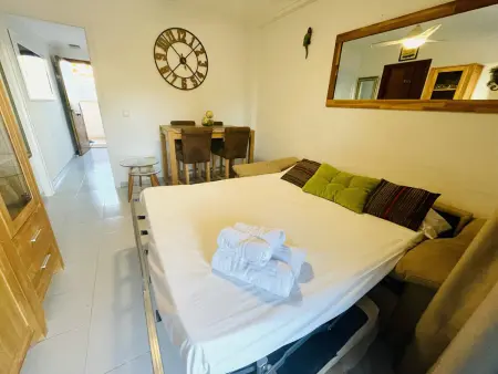 Confort T1 avec Terrasse et Animaux bienvenus à Benidorm - Photo 4