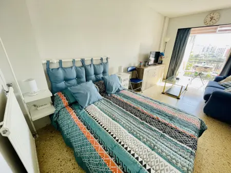 Studio avec Terrasse, Piscine Commune et Parking, Animaux Admis à Finestrat - Photo 6