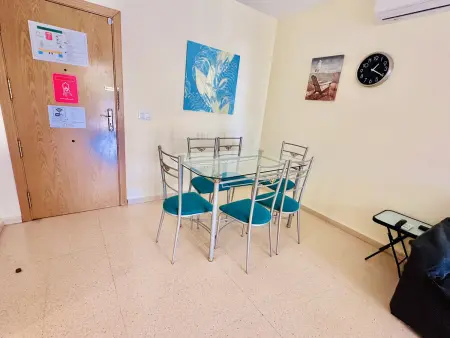 Charmant Appartement à Benidorm avec Piscine et Climatisation - Photo 5