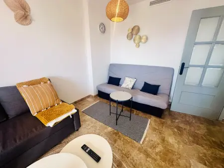 Appartement lumineux à Benidorm avec piscine et terrasse - Photo 8