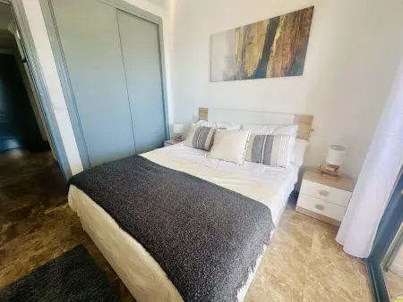 Appartement lumineux à Benidorm avec piscine et terrasse - Photo 10