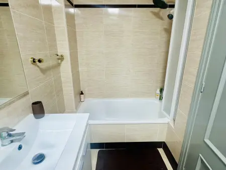 Appartement lumineux à Benidorm avec piscine et terrasse - Photo 16