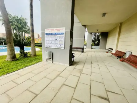 Appartement lumineux à Benidorm avec piscine et terrasse - Photo 20