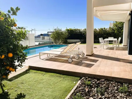 Villa Luxueuse à Finestrat avec Piscine et Climatisation - Photo 9